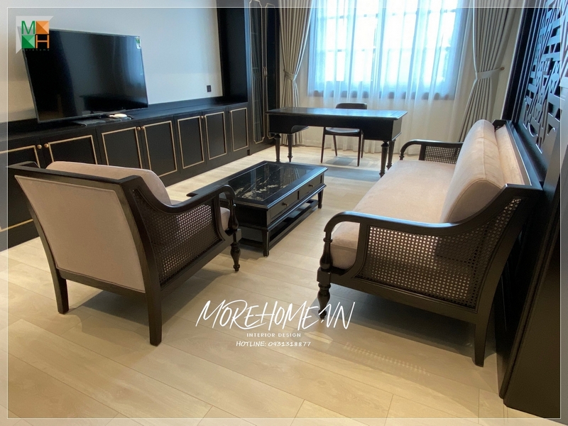 Thi công phòng khách nội thất mang phong cách indochine kết hợp giữa nét Á Đông và cổ điển Pháp hiện đang thịnh hành trên thị trường được nhiều gia đình ưa chuộng cho không gian sống của mình